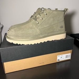 Mens UGG Neumel Moc Taupe size 10 NEW